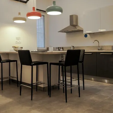 La Porta Accanto A 900 Mt Dal Gaslini Apartment